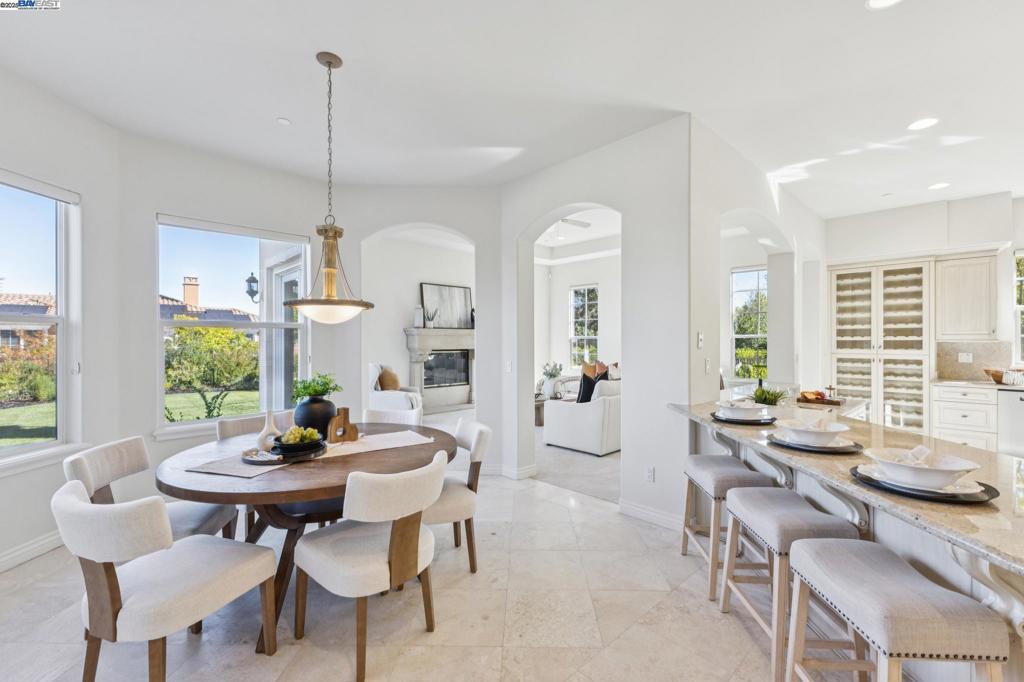 RUBY HILL - Residential