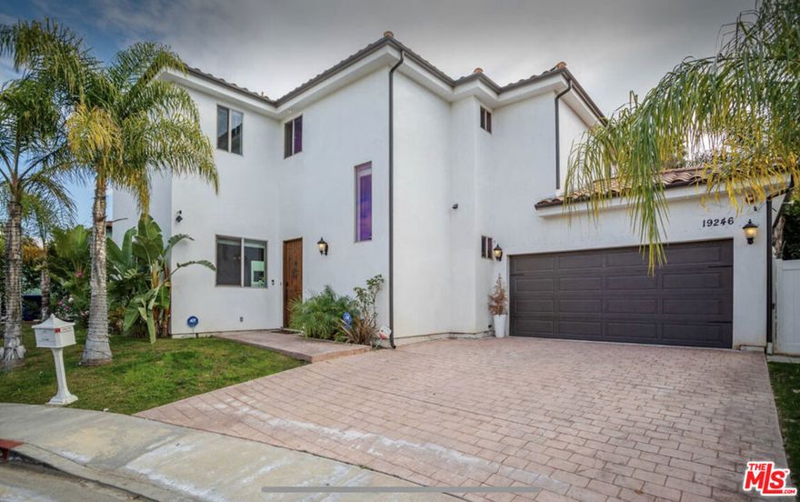 Step into modern luxury at this newly built, fully furnished 4-bedroom, 4-bathroom home with 2,510 sq ft of upscale living in a secure gated community. Three of the bathrooms are ensuite, and the living room boasts a 75" TV for your entertainment. This safe and stylish home is available for daily, weekly, or monthly lease, offering flexible options to suit your needs.Unwind in the completely gated backyard with a whirlpool Jacuzzi, or retreat to the master suite to enjoy a second Jacuzzi. We guarantee 100% disinfection for ultimate cleanliness. Driveway parking only, as the garage is unavailable. Perfect for those seeking a flexible, luxurious rental experience in a serene, gated setting.