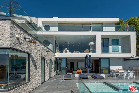 8800 Appian Way, Los Angeles, CA 90046 - MLS#: 25605933