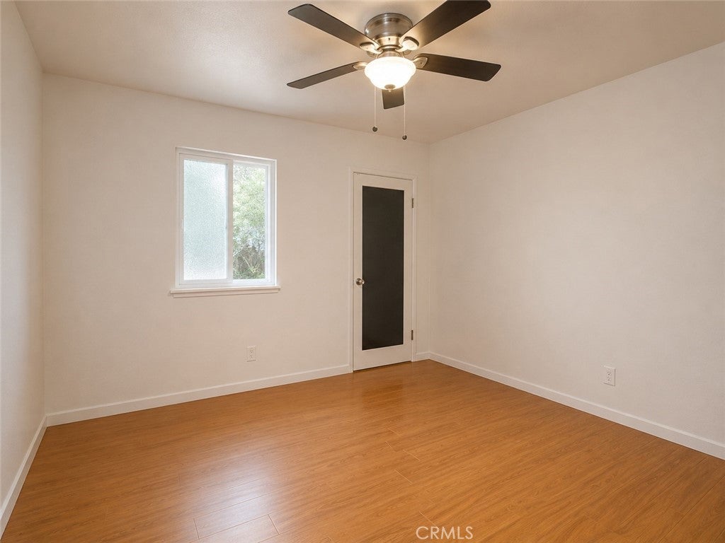 1737 W Beacon
