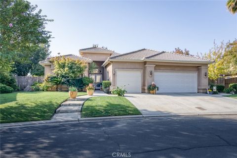 Photo of 7360 Edgewater Street, Chowchilla, CA 93610 (MLS # FR25249615)