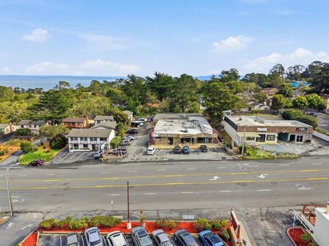 Photo of 1157 Forest Avenue, Pacific Grove, CA 93950 (MLS # ML82037573)