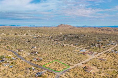 Photo of 0 Carmelita Avenue, Yucca Valley, CA 92284 (MLS # 219140760PS)