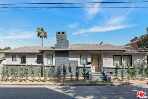 Photo of 2612 Carman Crest Drive, Los Angeles, CA 90068 (MLS # 26643169)