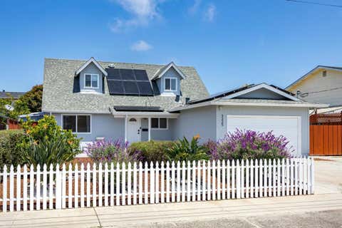 Photo of 3325 Axford Road, Santa Cruz, CA 95062 (MLS # ML82052306)