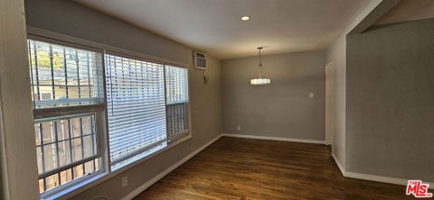 Photo of 1227 S Holt Avenue #3, Los Angeles, CA 90035 (MLS # 26860575)
