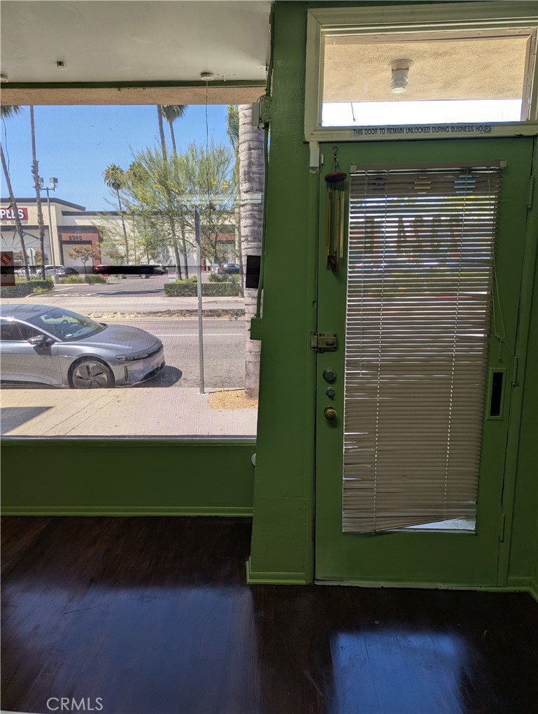 2324 S Atlantic Boulevard