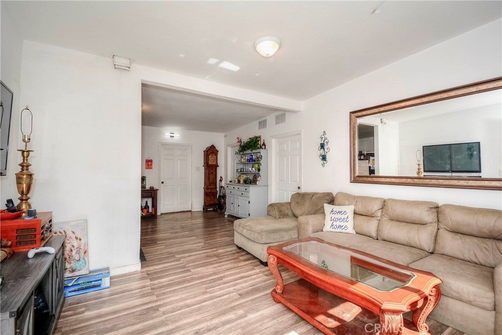 185 N Scovell