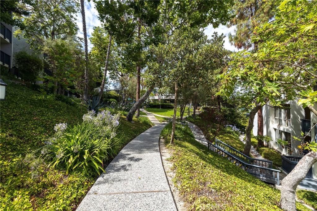 3602 W Estates Lane 306