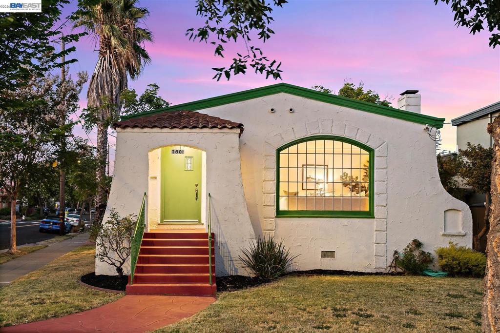 2801 Clay St ST, Alameda CA 94501