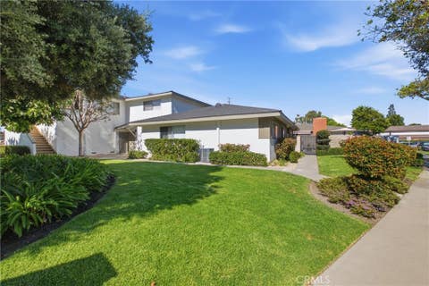 Photo of 8541 emerson Circle, Garden Grove, CA 92844 (MLS # CV26166996)