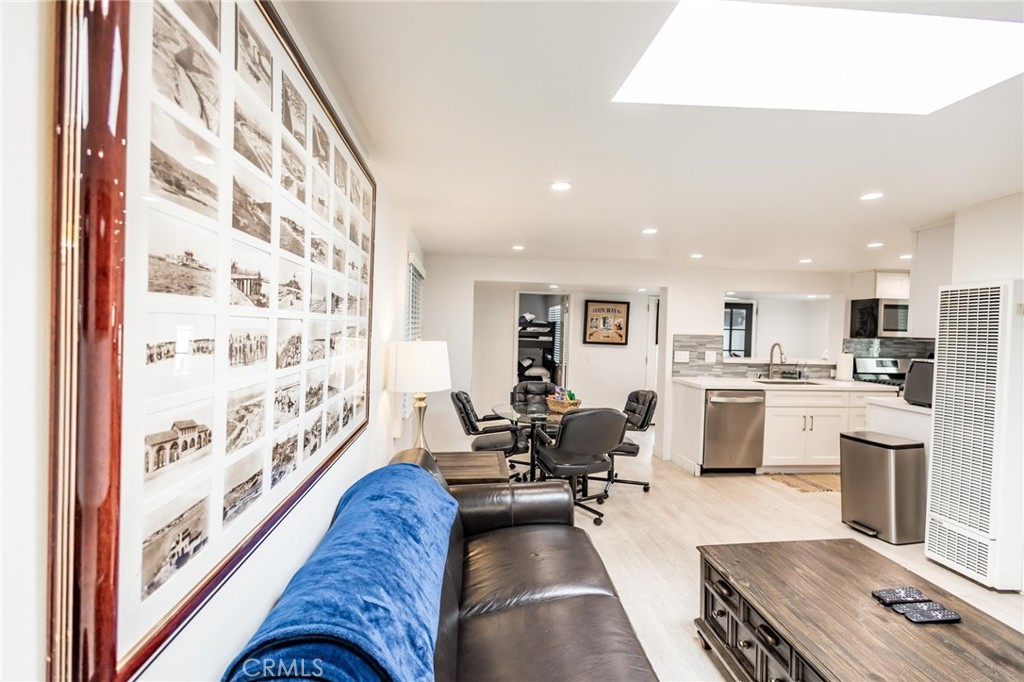 Balboa Peninsula (Residential) (BALP) - Residential Income