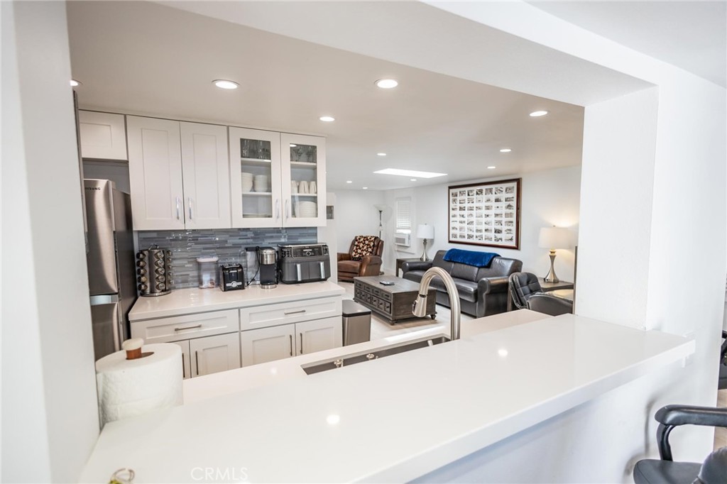 Balboa Peninsula (Residential) (BALP) - Residential Income