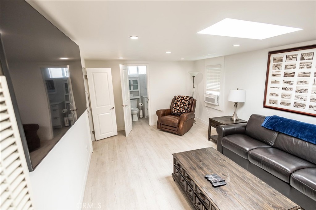 Balboa Peninsula (Residential) (BALP) - Residential Income