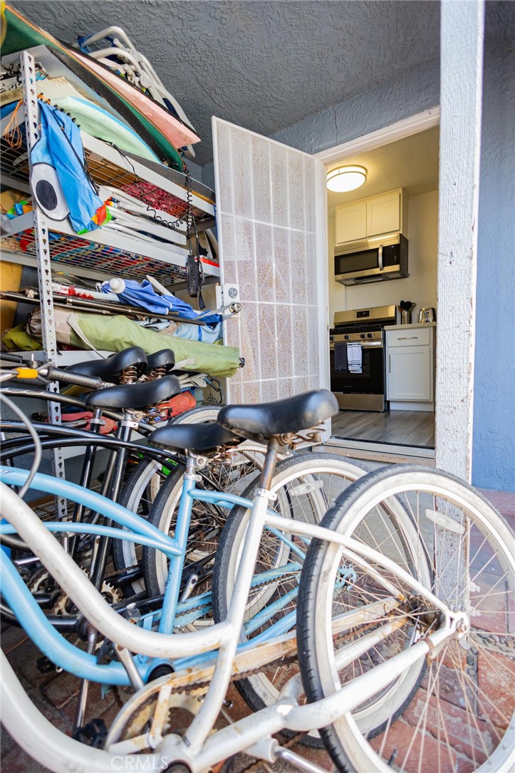 Balboa Peninsula (Residential) (BALP) - Residential Income