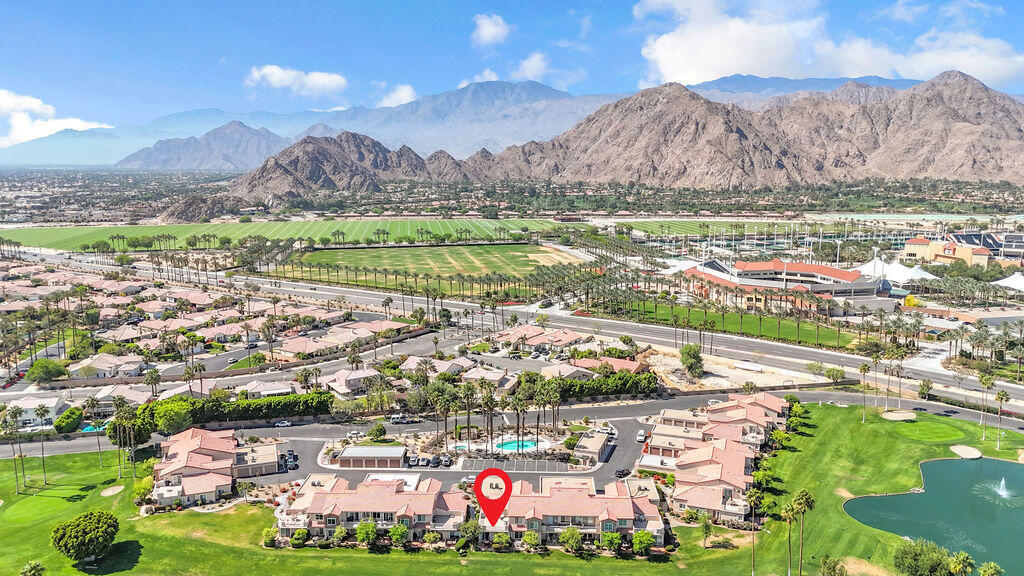 Palm Royale - Residential