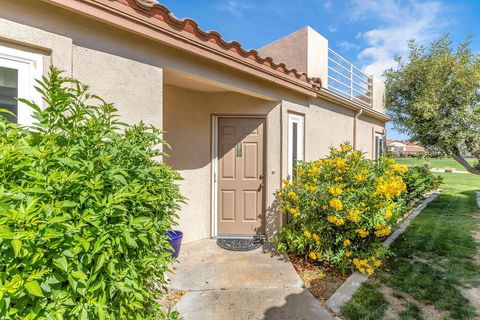 Photo of 78179 Crimson Court, La Quinta, CA 92253 (MLS # 219138761DA)