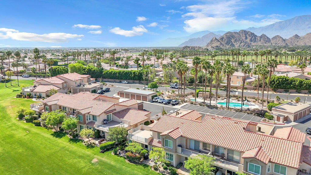 Palm Royale - Residential