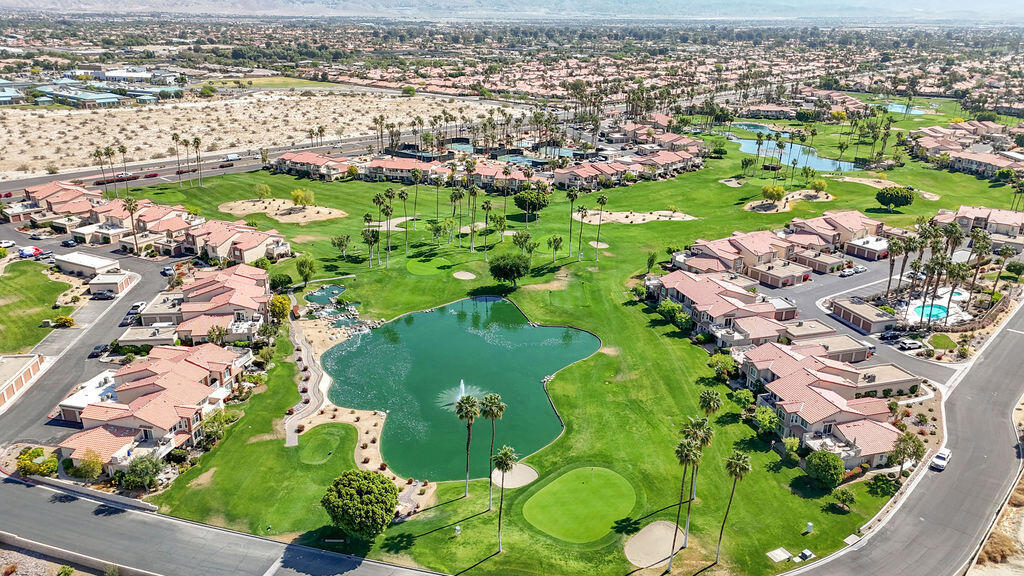 Palm Royale - Residential