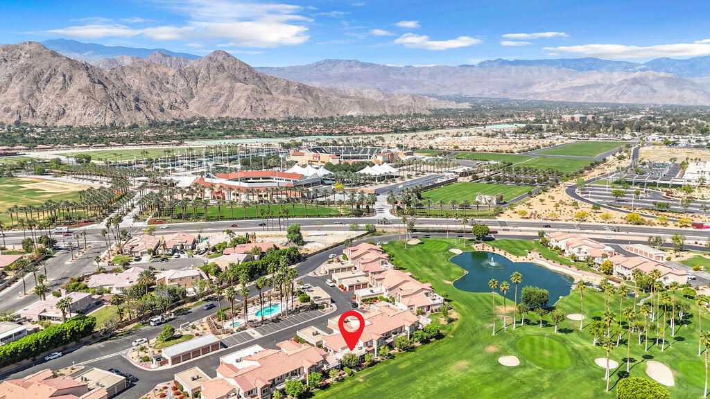 Palm Royale - Residential