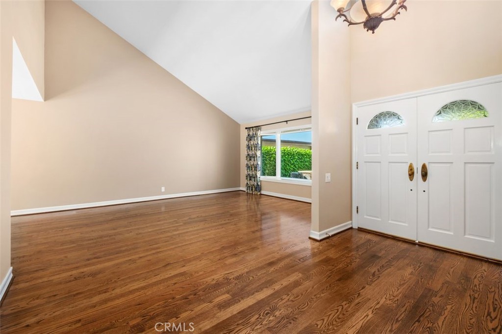 Huntington Seacliff (HSEA) - Residential