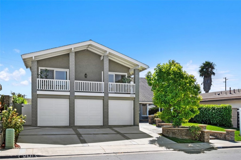 Huntington Seacliff (HSEA) - Residential