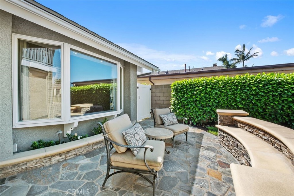 Huntington Seacliff (HSEA) - Residential
