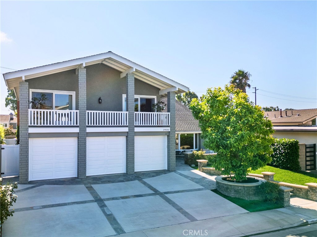 Huntington Seacliff (HSEA) - Residential