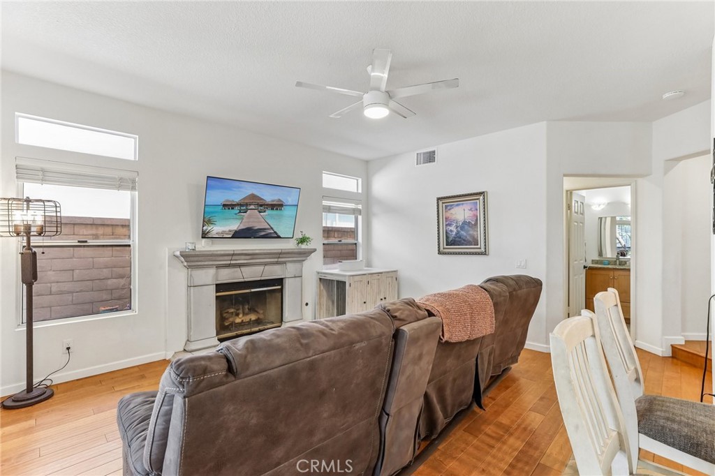 527 S Morningstar Drive