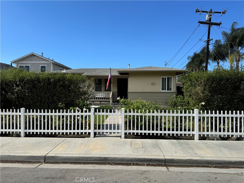 EASTSIDE CHARMING COTTAGE HOME with Private FRONT/REAR yard. NO Garage but Two Off Street Parking Spots. This house is light and bright with Original Hardwood Floors and Designer Touches throughout. Separate laundry room. Close to the Back Bay, Restaurants, Schools including Orange Coast College and University of California Irvine and the BEACH! One small pet accepted. NO SMOKING PLEASE! Owner requires a FICO score of 700+, 2.5 times rent as verifiable income & minimum of 2 years at current employment. CURRENT TENANTS MOVING OUT OCTOBER 5, 2025. Available 10/15/2025.