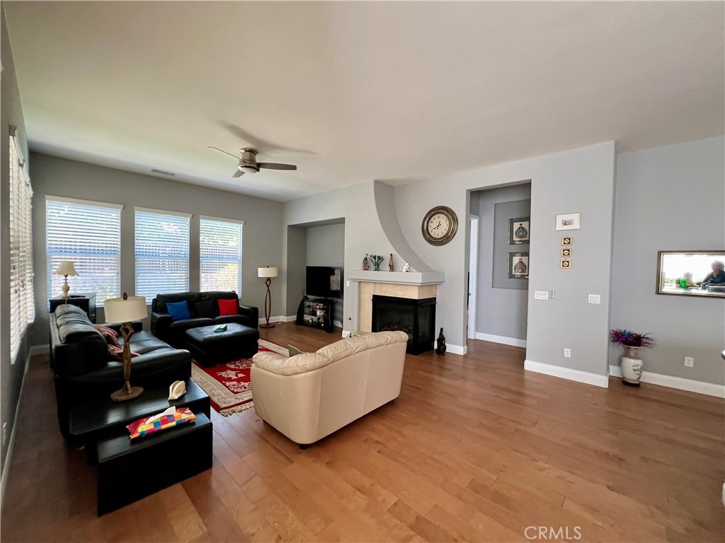 24005 Boulder Oaks