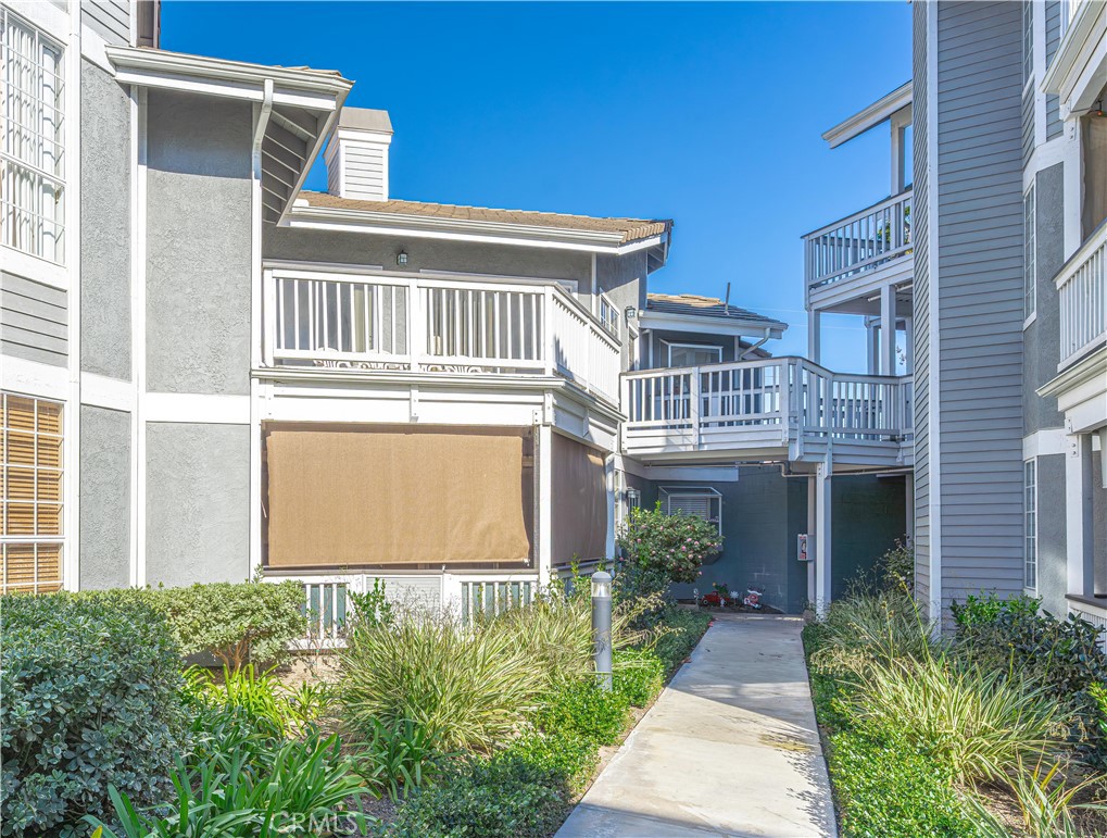 10371 Garden Grove 30