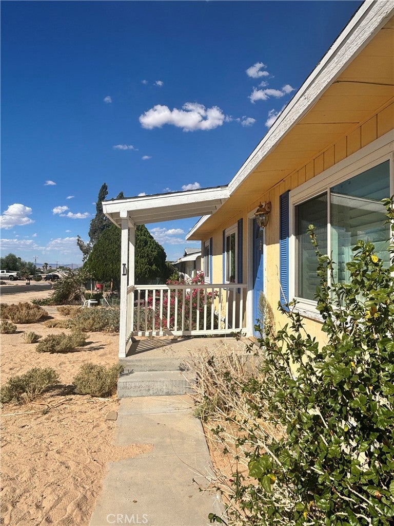 5557 Cahuilla