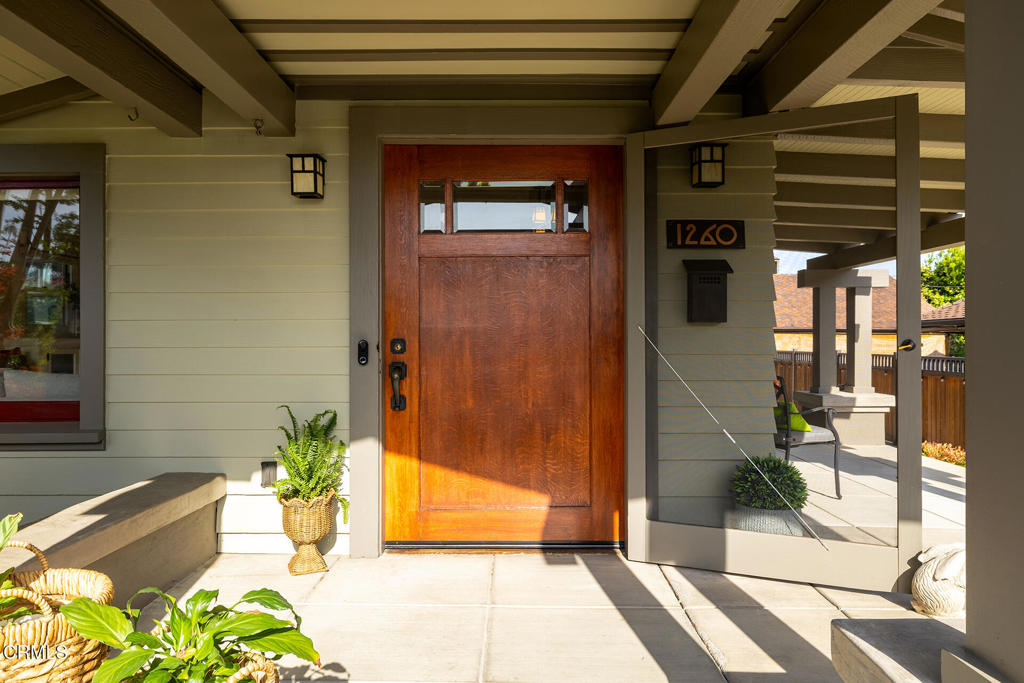 1260 N Michigan Avenue