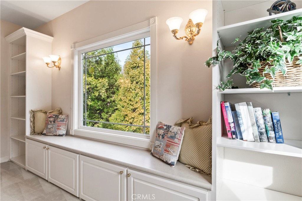 Arrowhead Woods (AWHW) - Residential