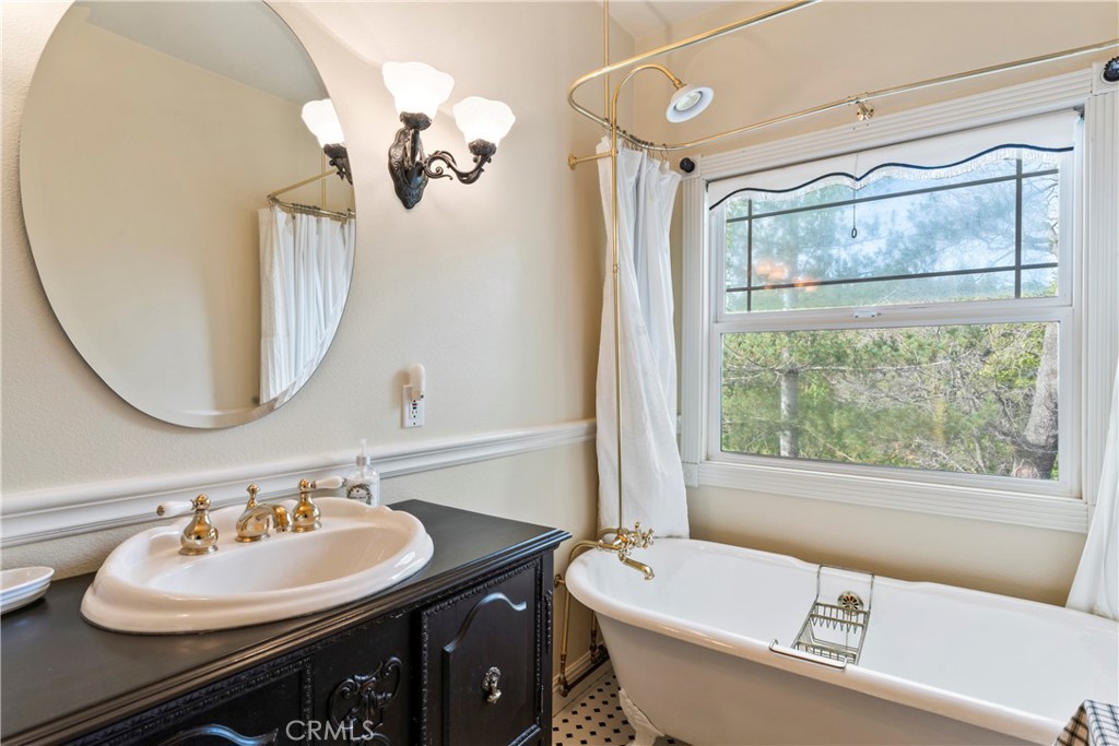 Arrowhead Woods (AWHW) - Residential