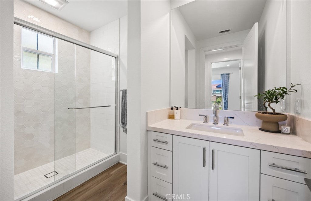 135 Oakstone, Irvine CA 92618 - Photo 18