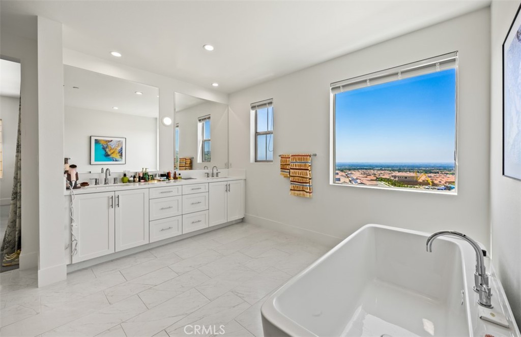 135 Oakstone, Irvine CA 92618 - Photo 26