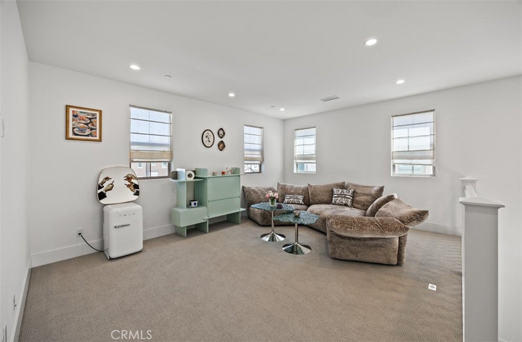 135 Oakstone, Irvine CA 92618 - Photo 32