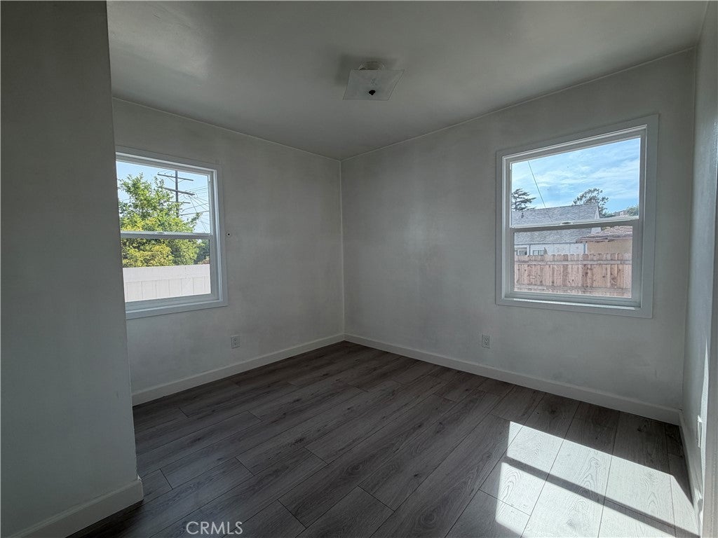 2057 N Eastern