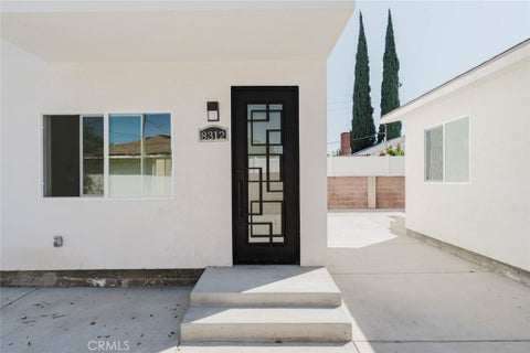 Photo of 8312 Canterbury Avenue, Sun Valley, CA 91352 (MLS # GD26199801)