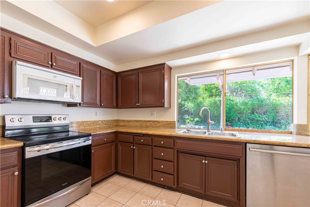 Fountainwood (854) - Residential