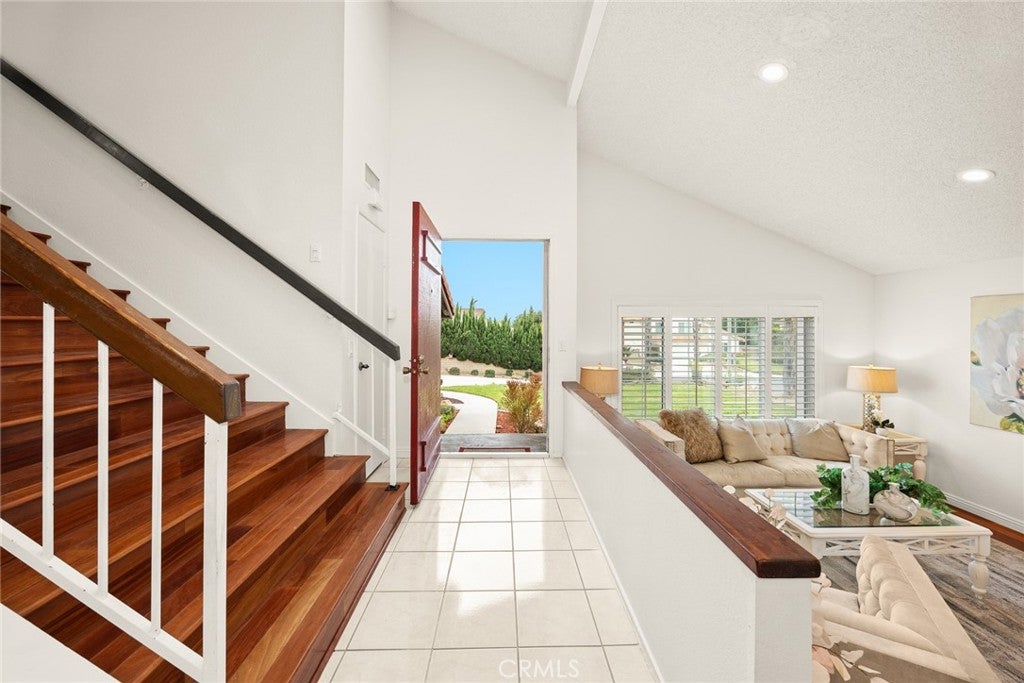 1374 Deeplawn Drive