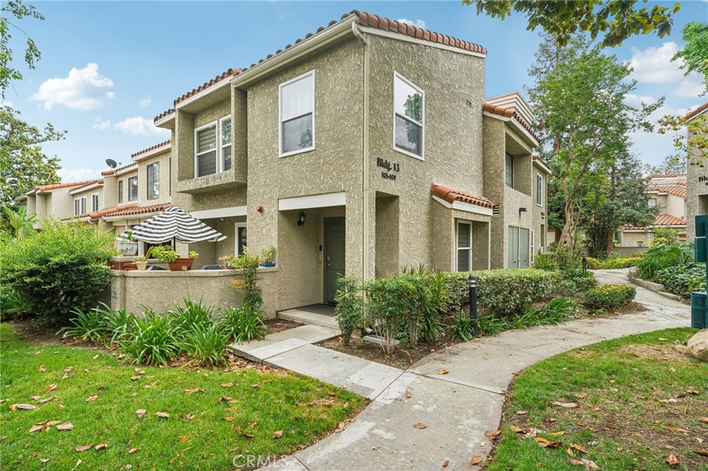 Ready to move in beautiful Corner Unit Townhome of the Villa Paloma community in the highly desired area of Rancho Cucamonga. Property features 2 Bedroom, 3 Bathrooms, updated kitchen with quartz countertops, cabinets, updated bathrooms, recess lighting throughout, flooring, fireplace in living room, new double pane windows and sliding glass door. On the first floor next to the kitchen is a half bath with laundry closet and plenty of storage. Property includes a detached garage plus an assigned parking space close to unit. This complex is FHA approved, has low taxes and low HOA fees that include water, trash, maintenance, remodeled pool and spa. This home is centrally located and close to all including schools, shopping, restaurants, parks, freeways, minutes to Ontario airport, Ontario Mills and Victoria Gardens. This one is definitely a must see and will not last!!