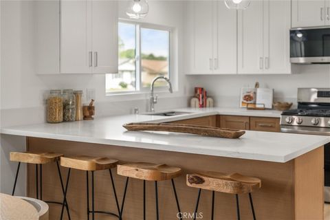 192 Dorena Newbury Park CA 91320