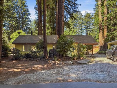 Photo of 119 Van Diepen Way, Scotts Valley, CA 95066 (MLS # ML82050375)