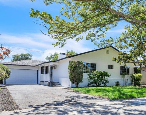 Photo of 1924 Rosswood Drive, San Jose, CA 95124 (MLS # ML82055599)