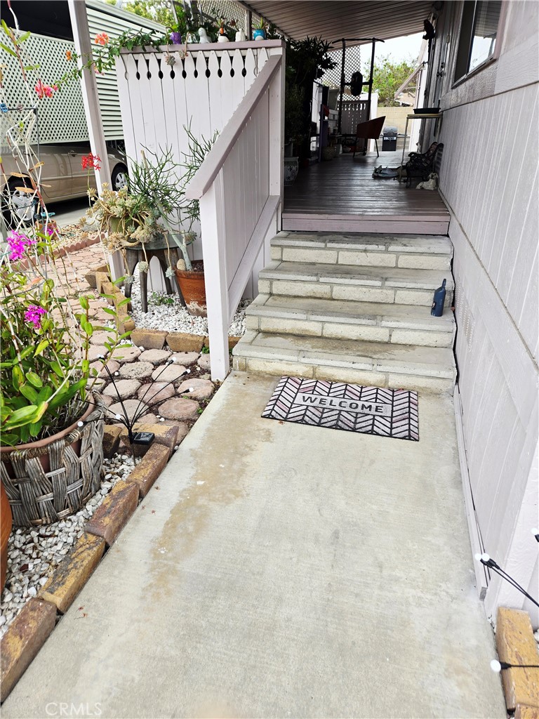 6741 Lincoln Avenue 108