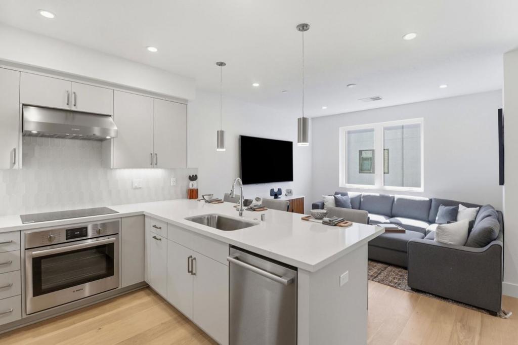 1107 Juana Court