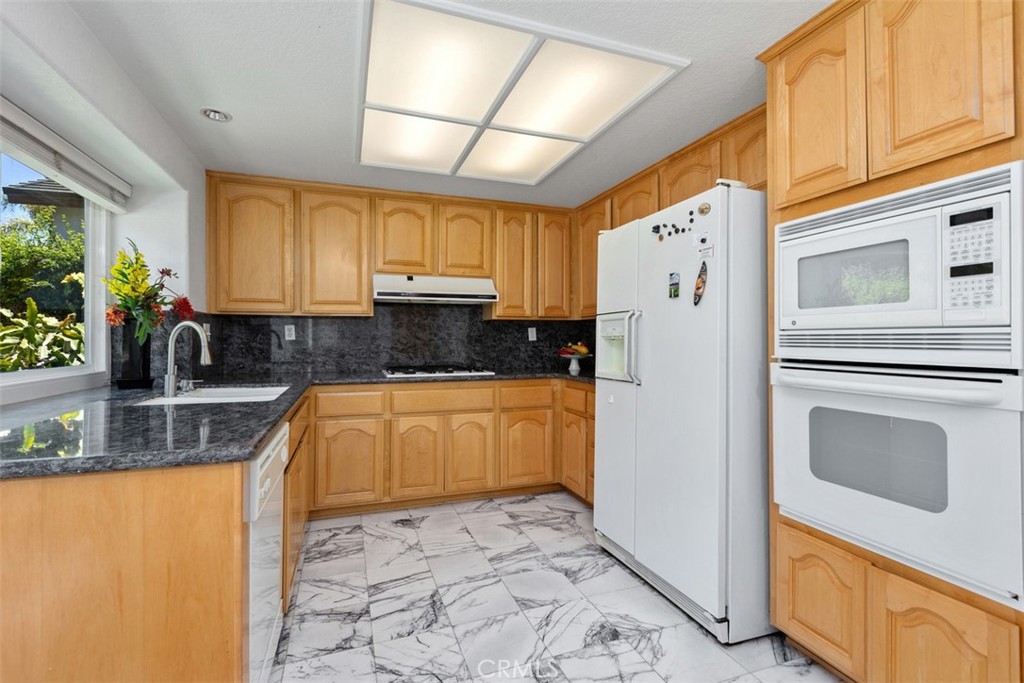 29931 imperial Drive, San Juan Capistrano CA 92675 - Photo 8